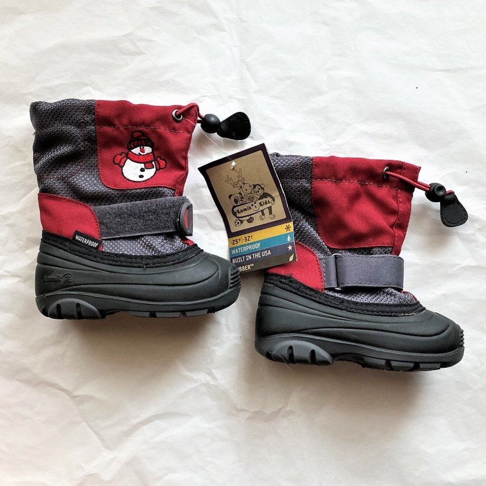 NWT Sz 5 Little Kid Kamik Kids Red Snowman Boots